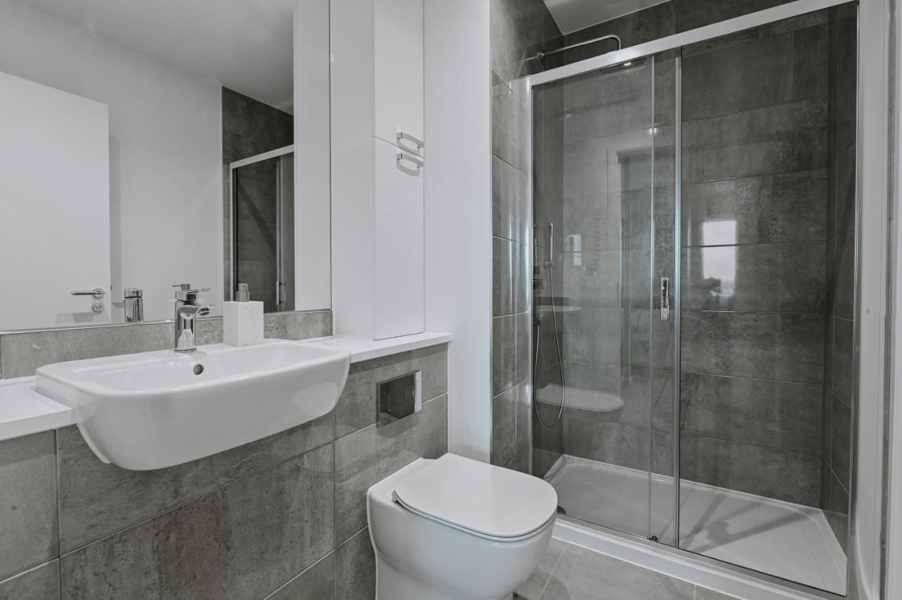 Khayat Homes - The Owelor - Two Bed لندن المظهر الخارجي الصورة